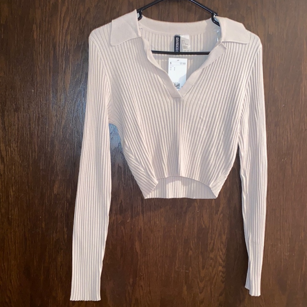 Brand New H&M Collared Long Sleeve Top
